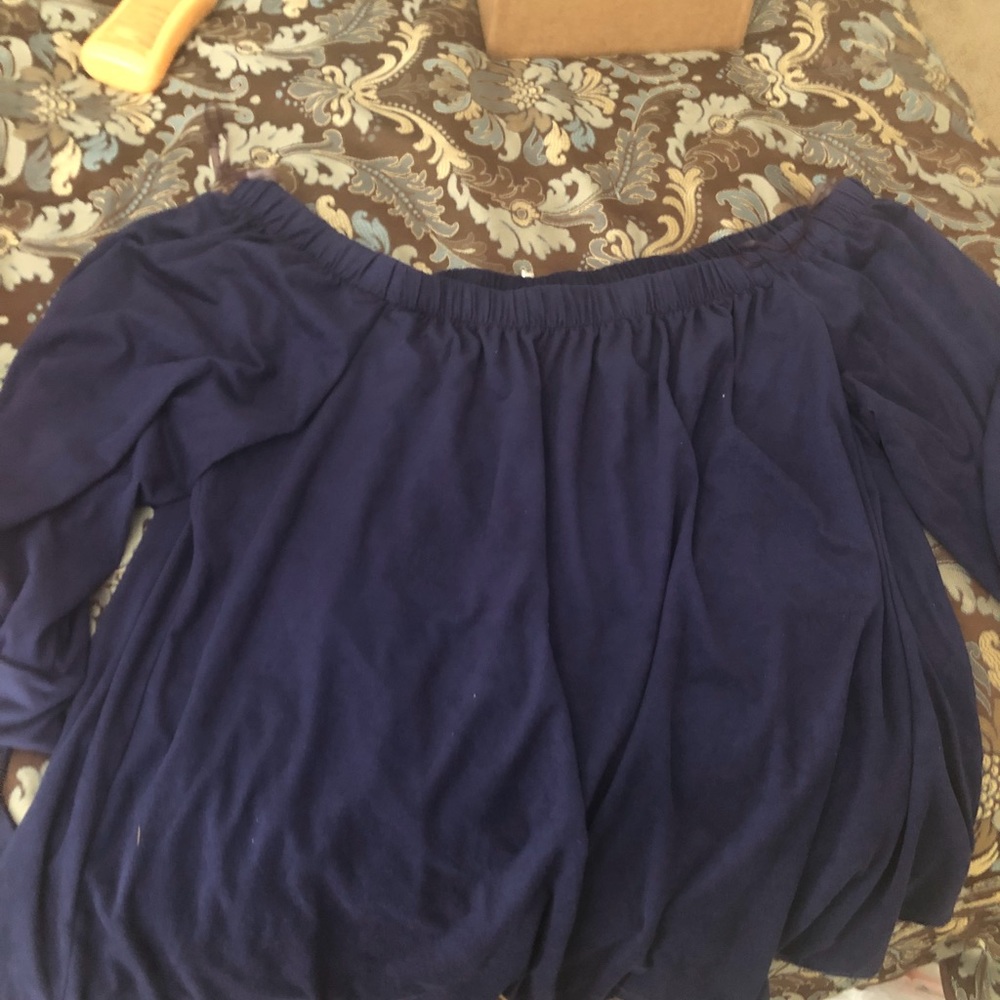 Off shoulder bow tie top